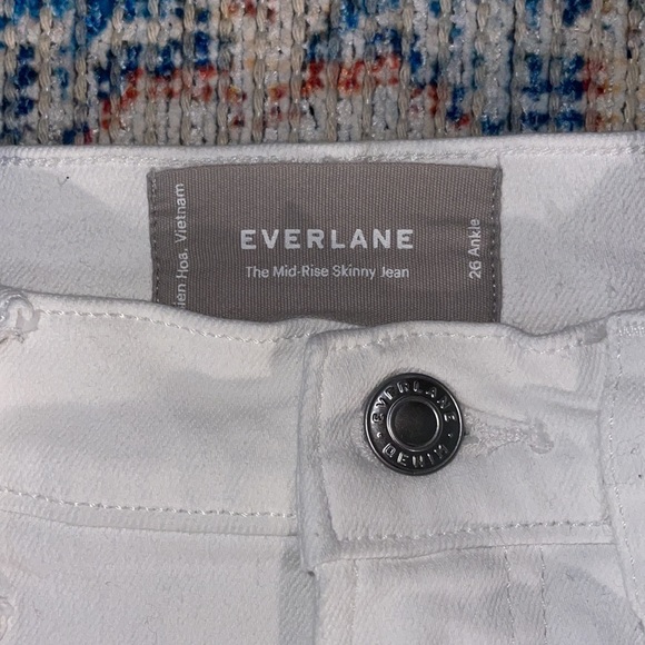 Everlane The Mid Rise Skinny Ankle Jeans in White SZ 26 VGUC - Picture 2 of 4